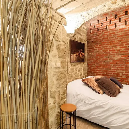 Akipik * Παρίσι